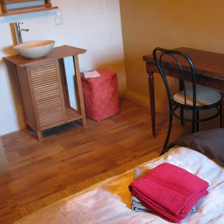Alojamento de Acomodação e Pequeno-almoço Keyoha Chambres & Tables D'hotes
